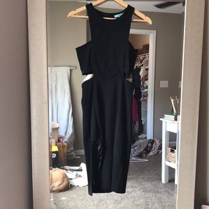 Blk Karlie Midi length dress with slit and cut out
